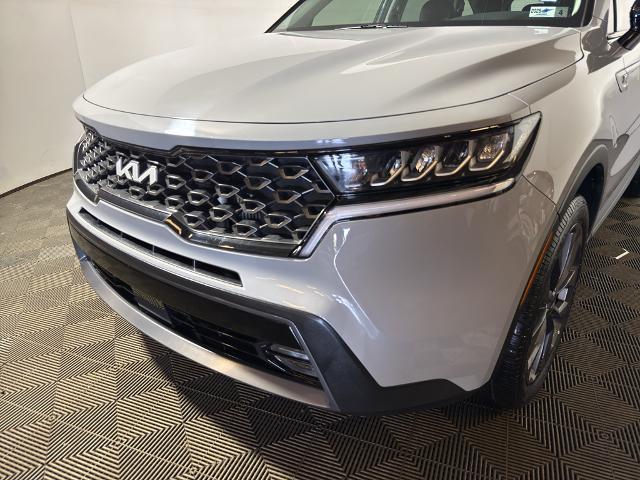 2023 Kia Sorento - $27,995