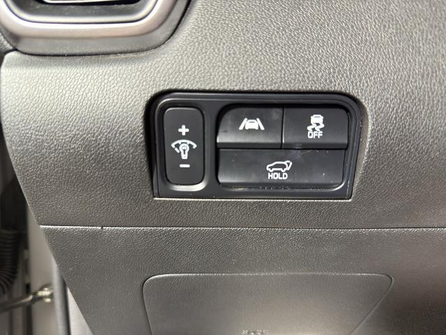2023 Kia Sorento - $27,995
