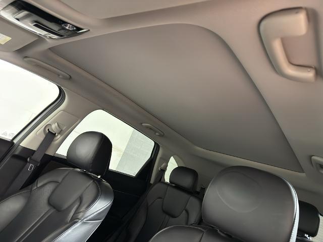 2023 Kia Sorento - $27,995