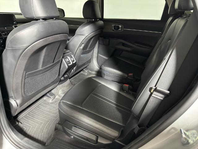 2023 Kia Sorento - $27,995