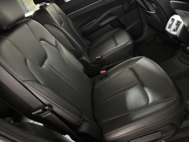 2023 Kia Sorento - $27,995