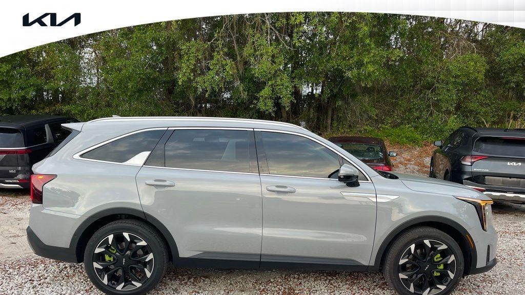 2025 Kia Sorento SX