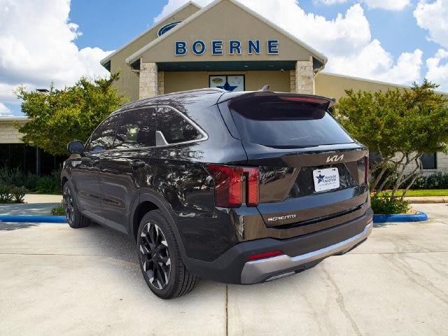 2026 Kia Sorento - $40,213
