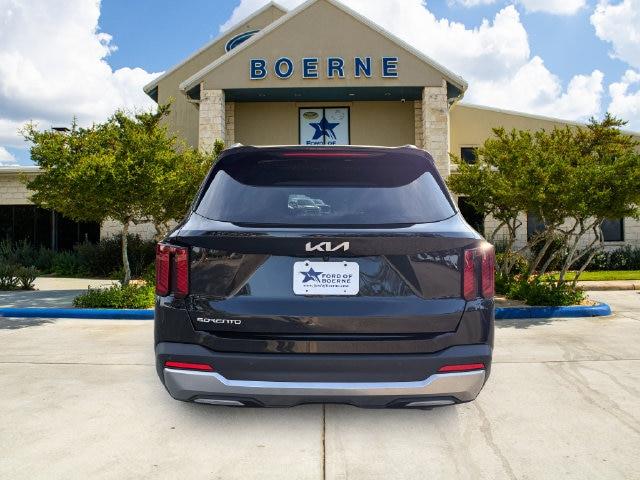 2026 Kia Sorento - $40,213