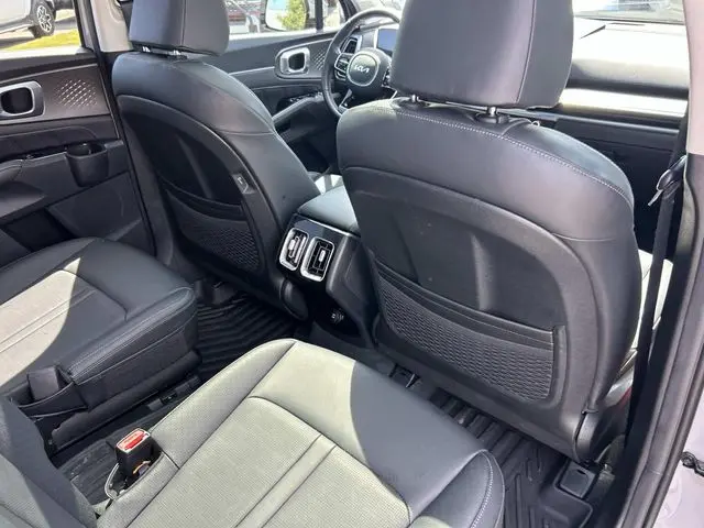 2025 Kia Sorento - $31,367