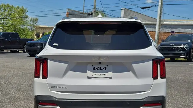 2025 Kia Sorento SX