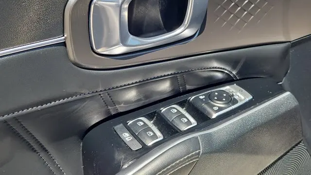 2025 Kia Sorento SX