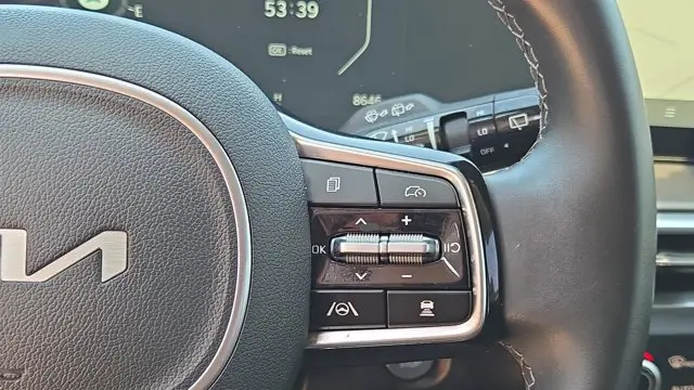 2025 Kia Sorento SX