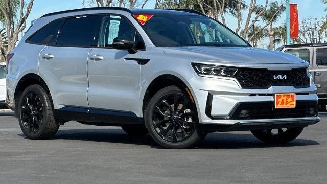 2022 Kia Sorento SX