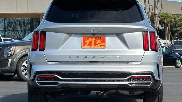 2022 Kia Sorento SX