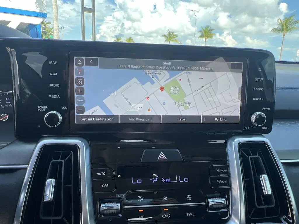 2022 Kia Sorento - $25,980