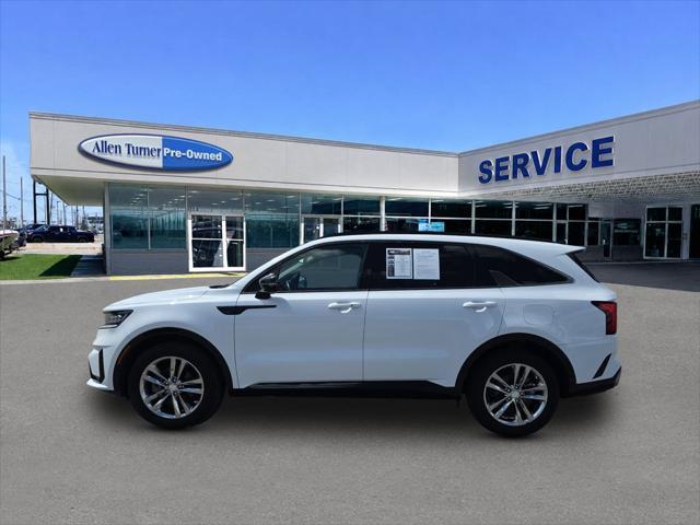 2023 Kia Sorento - $24,400