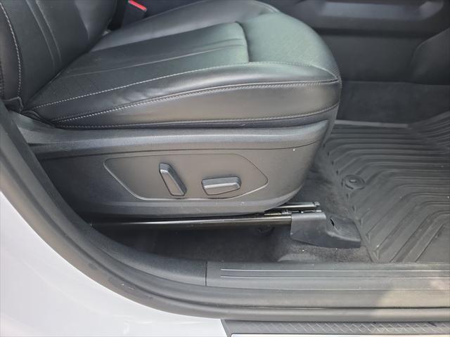 2023 Kia Sorento - $24,400
