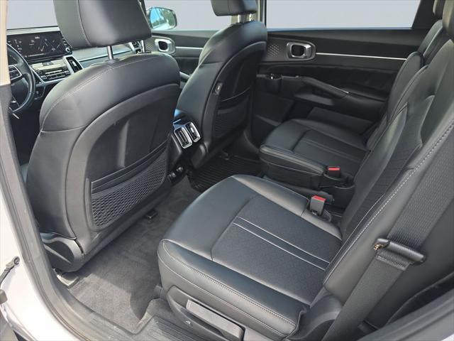 2023 Kia Sorento - $24,400
