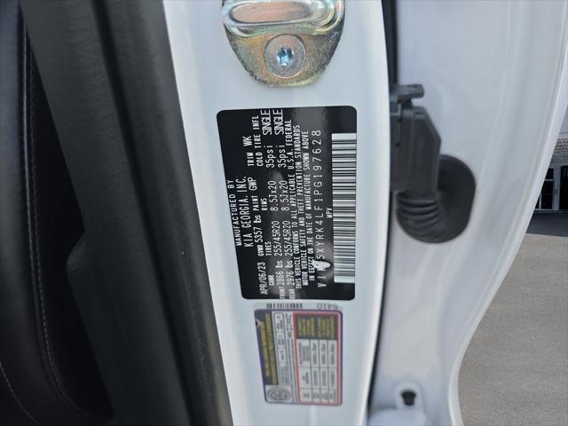 2023 Kia Sorento - $24,400