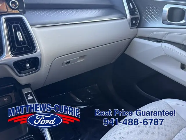 2023 Kia Sorento - $27,700