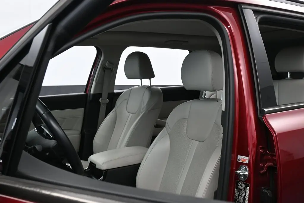 2023 Kia Sorento - $24,991