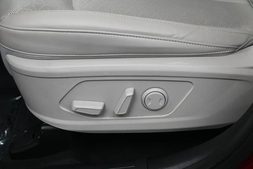 2023 Kia Sorento - $24,991