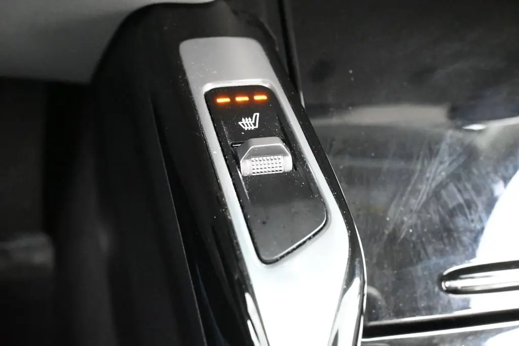 2023 Kia Sorento - $24,991