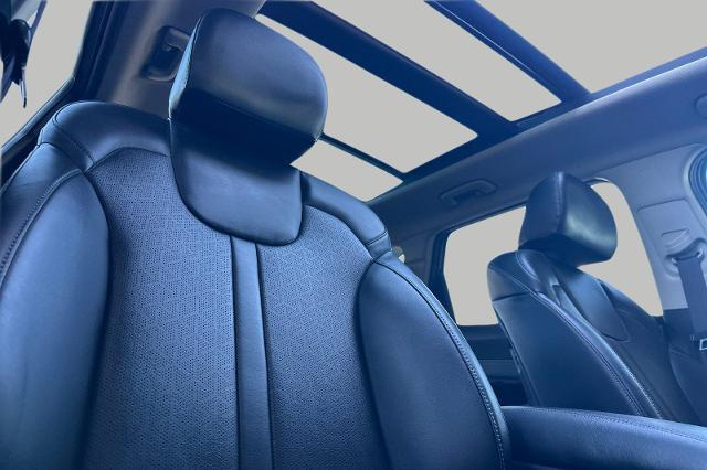 2022 Kia Sorento - $26,200