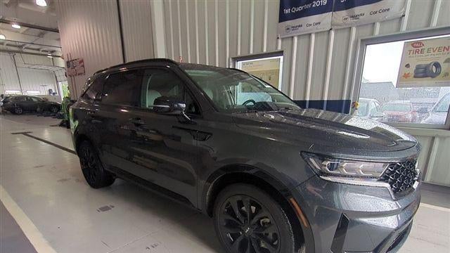 2022 Kia Sorento SX