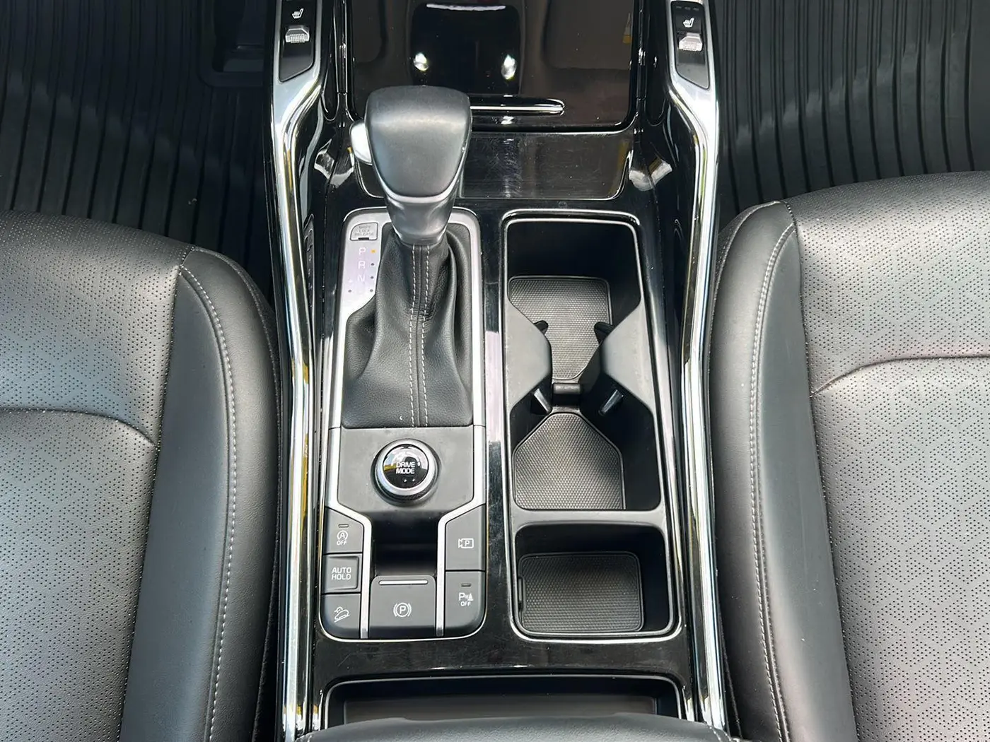 2023 Kia Sorento - $24,125
