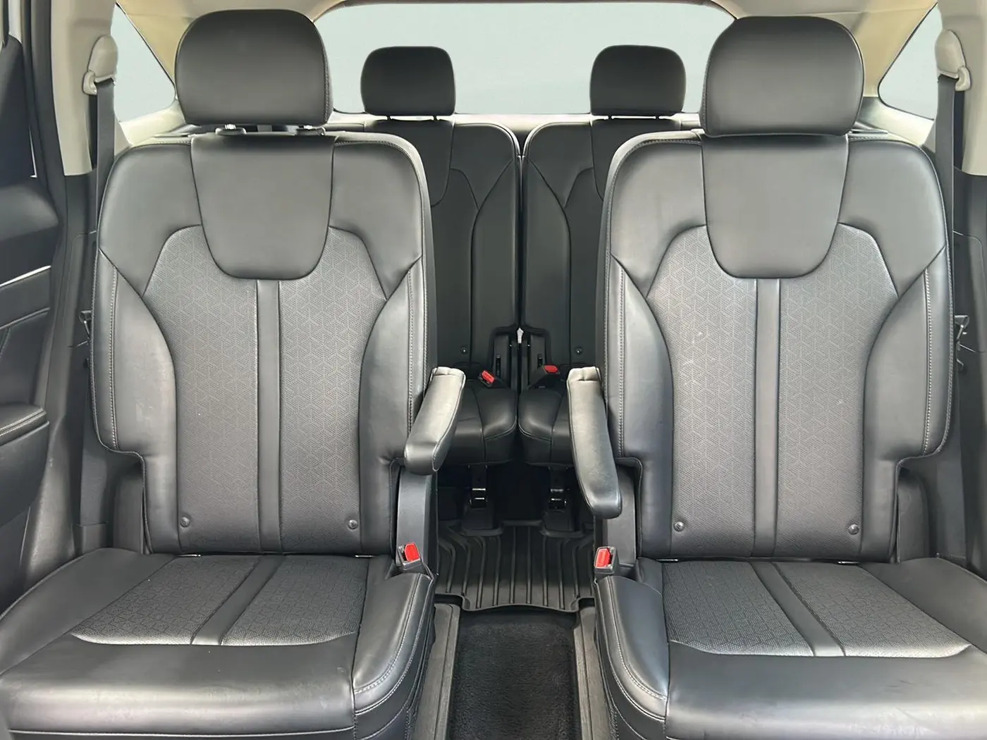 2023 Kia Sorento - $24,125