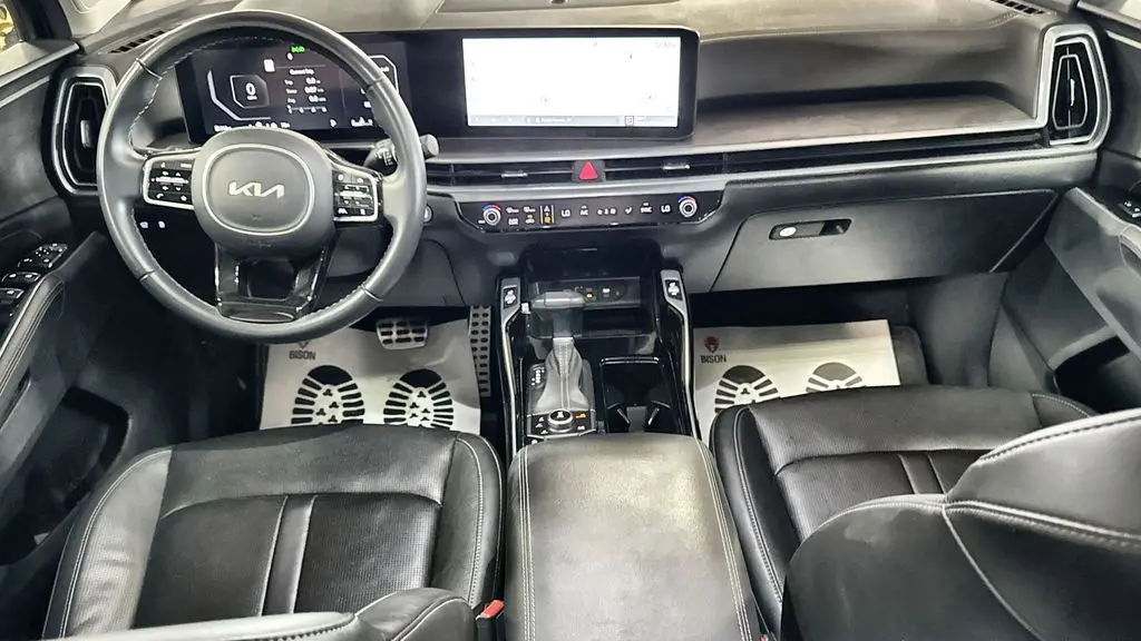 2024 Kia Sorento X-Pro SX-Prestige