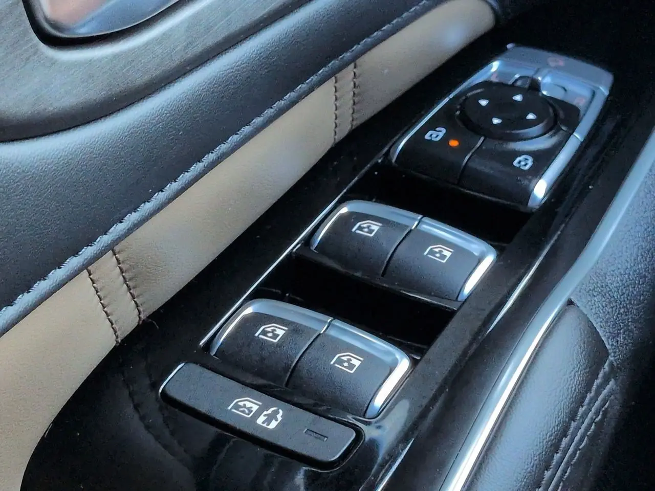 2026 Kia Sorento - $40,875