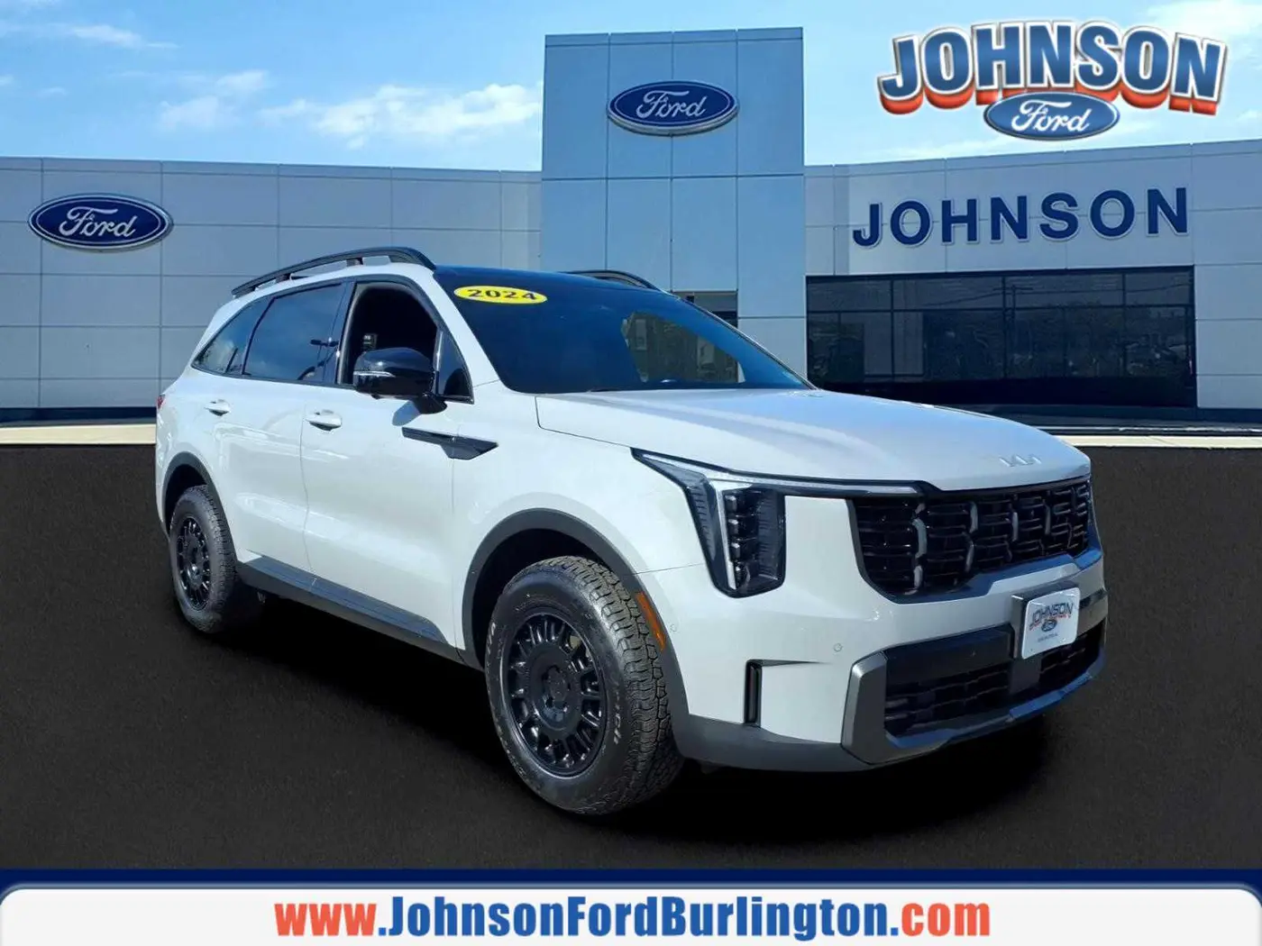 2024 Kia Sorento - $32,700
