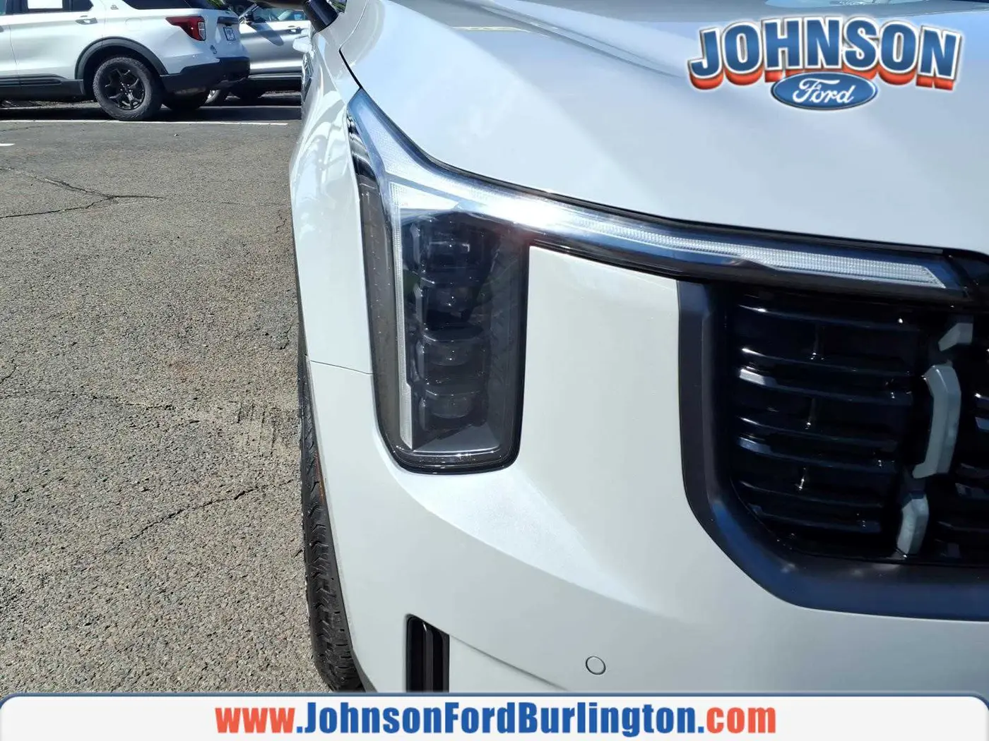 2024 Kia Sorento - $32,700