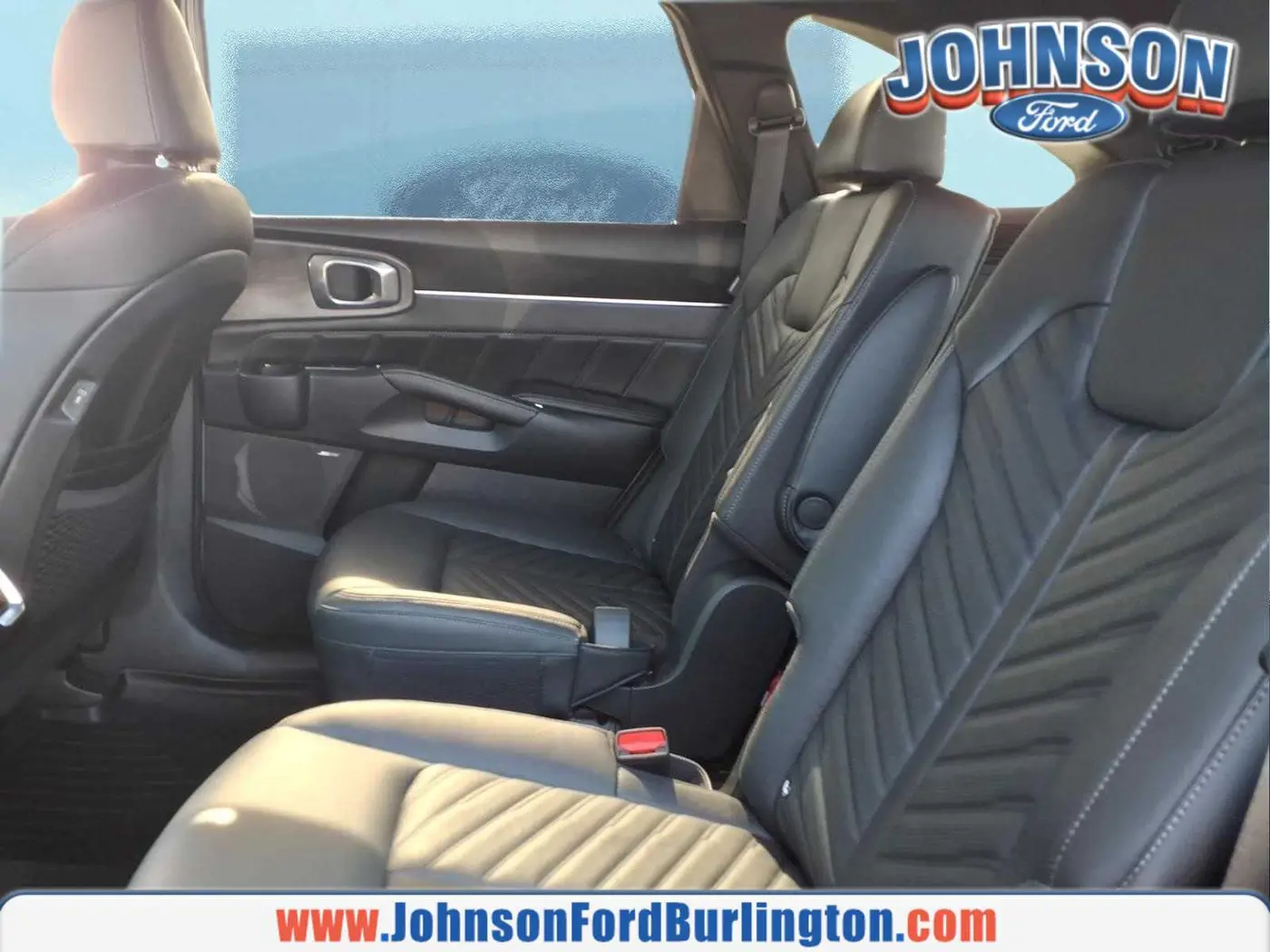 2024 Kia Sorento - $32,700