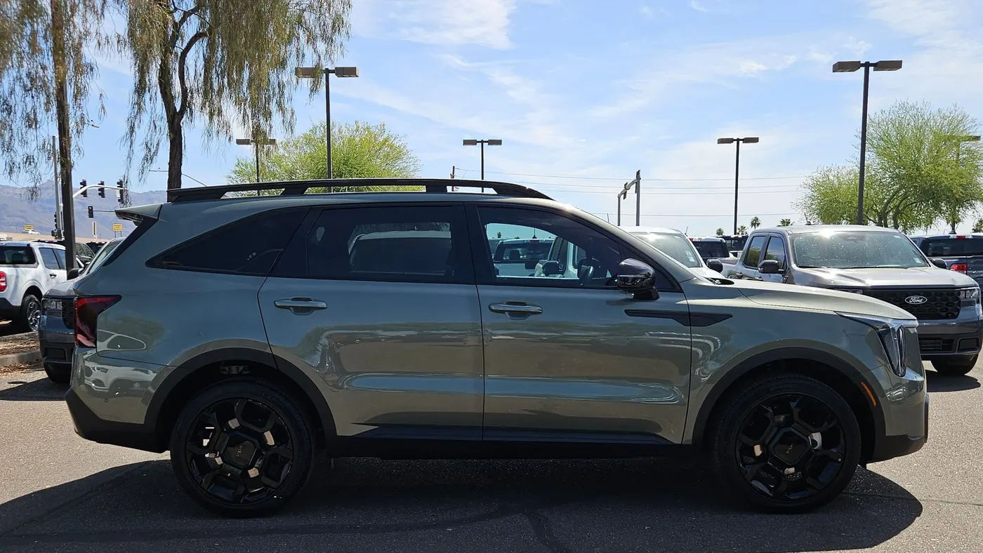 2025 Kia Sorento X-Line SX