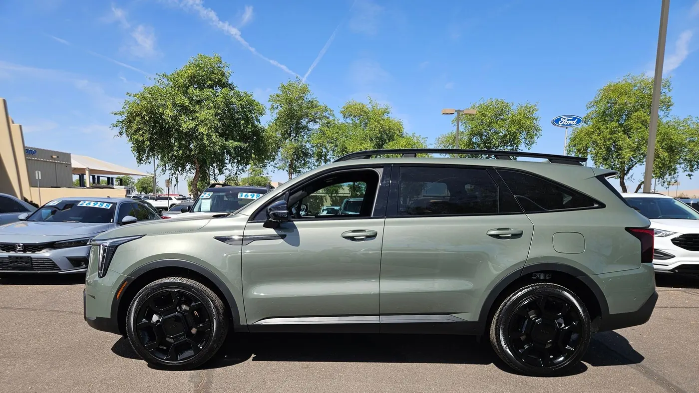 2025 Kia Sorento X-Line SX