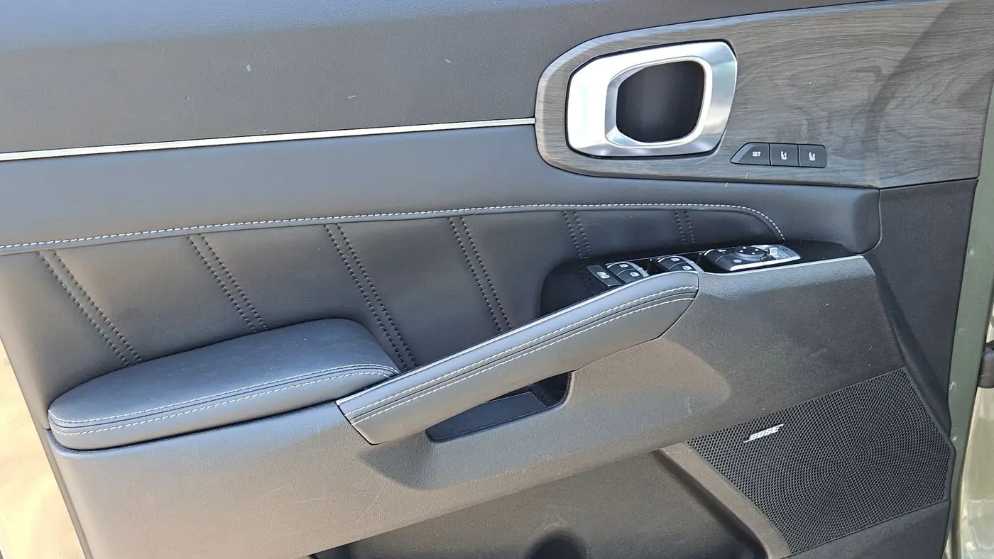 2025 Kia Sorento X-Line SX