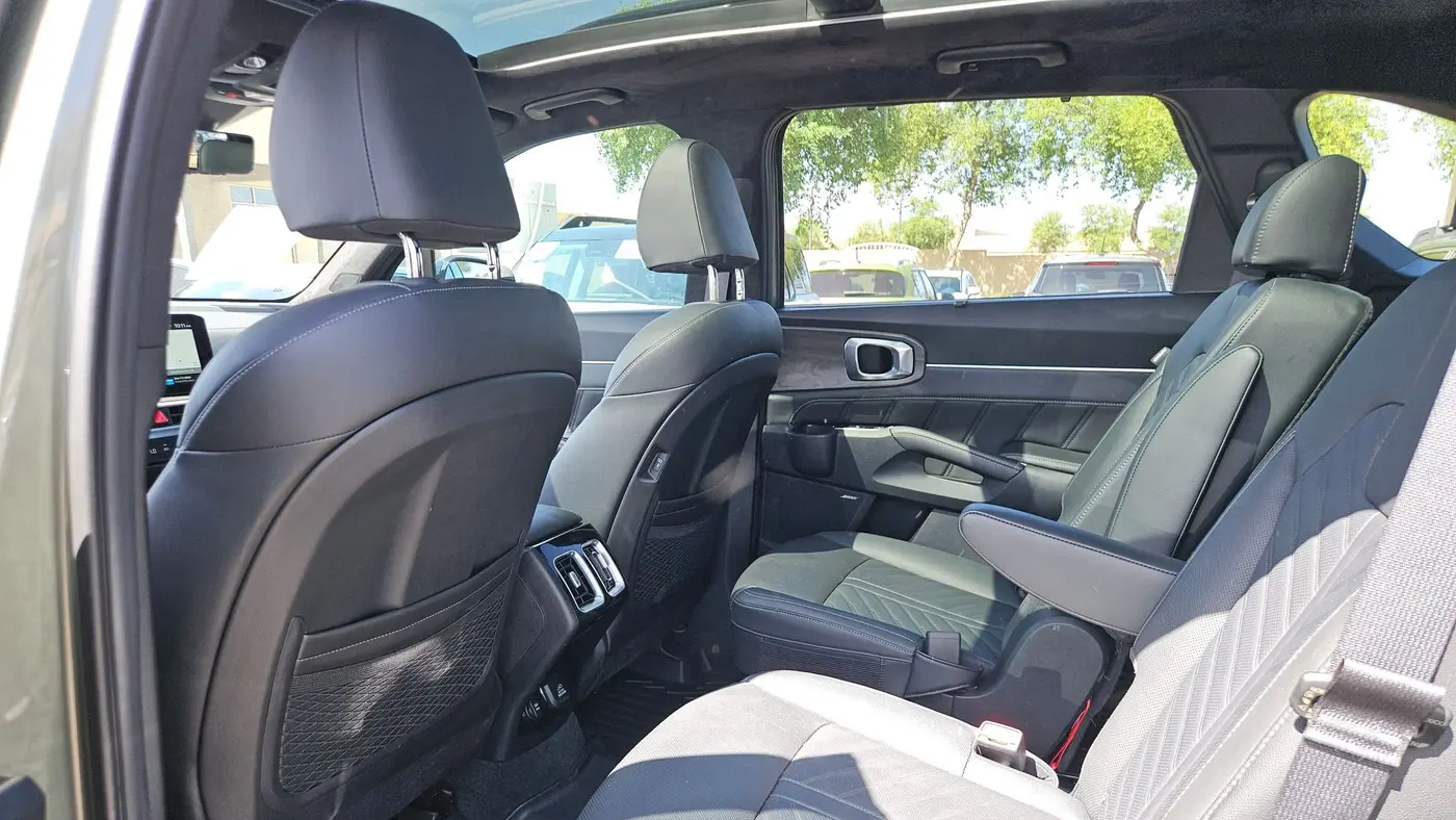 2025 Kia Sorento X-Line SX