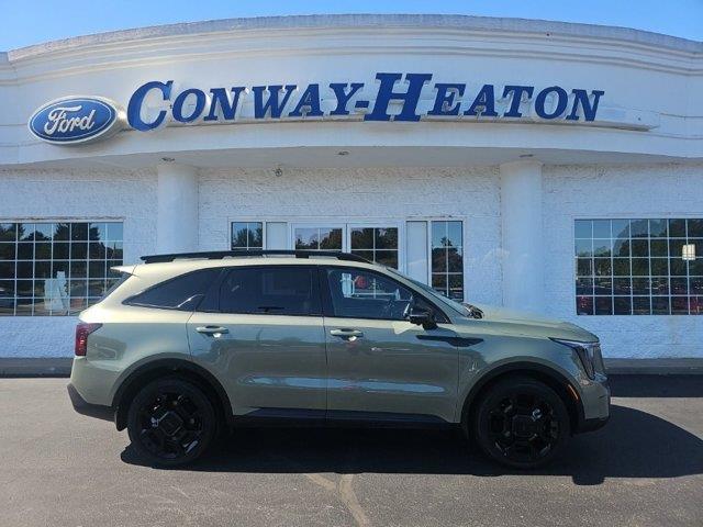 2025 Kia Sorento - $35,998