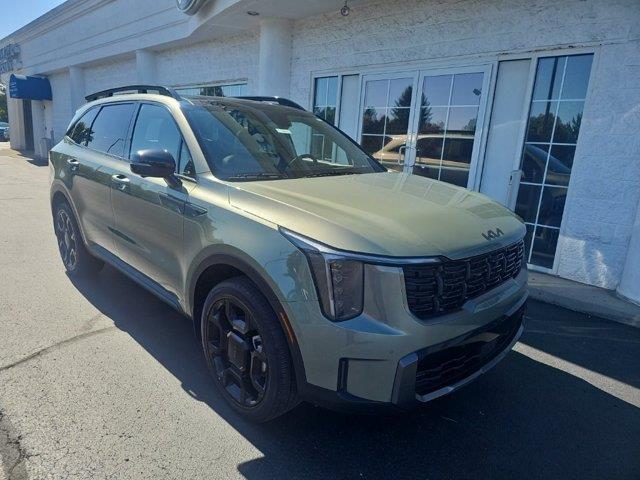2025 Kia Sorento - $35,998