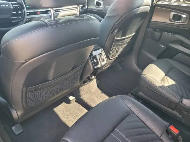 2026 Kia Sorento - $38,678
