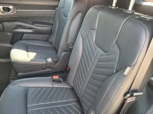 2026 Kia Sorento - $38,678
