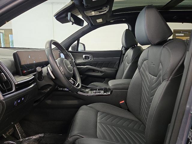 2025 Kia Sorento - $36,999
