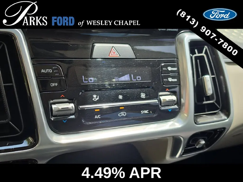 2022 Kia Sorento - $24,481