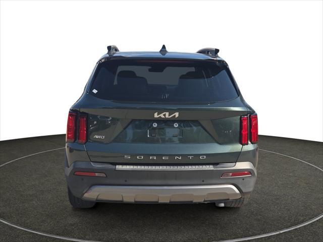 2022 Kia Sorento - $24,860