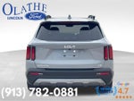 2023 Sorento Thumbnail 3
