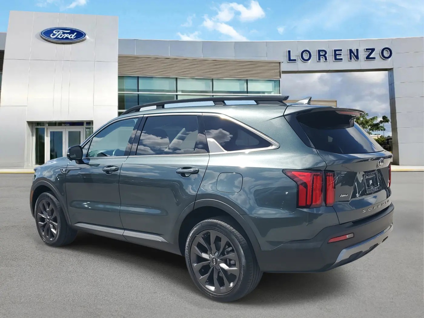 2021 Kia Sorento - $23,790