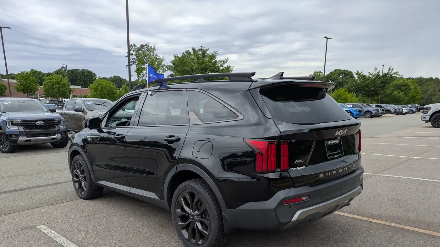 2022 Kia Sorento SX