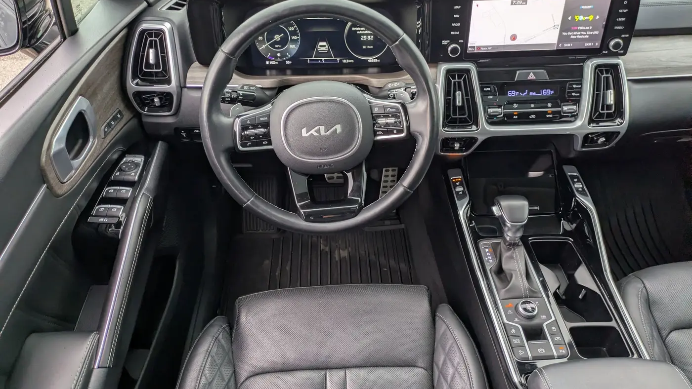 2022 Kia Sorento SX