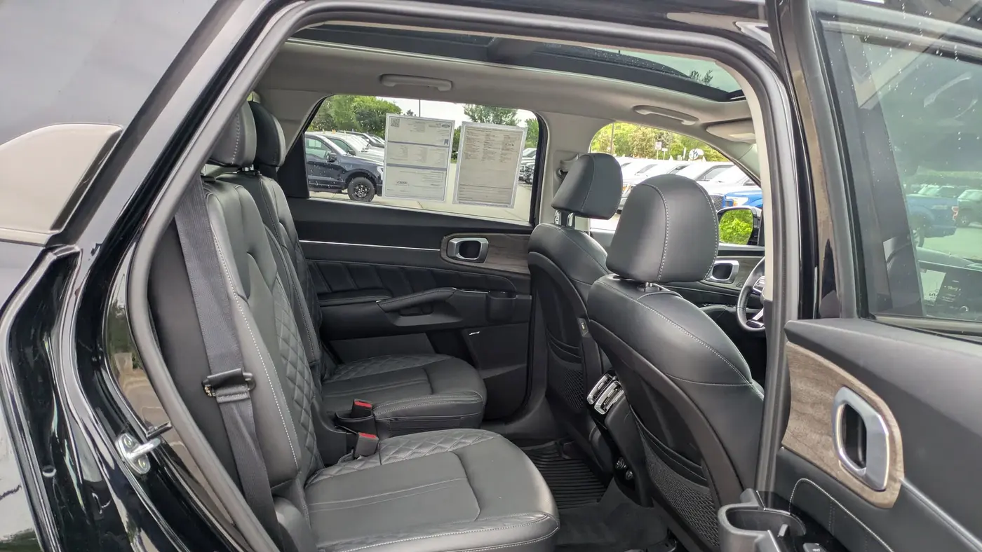 2022 Kia Sorento SX