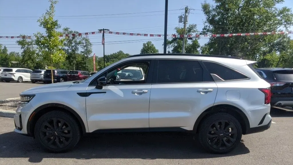 2022 Kia Sorento SX