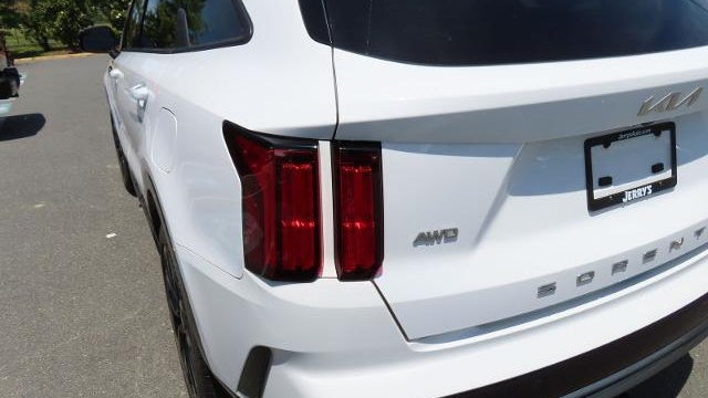2022 Kia Sorento SX